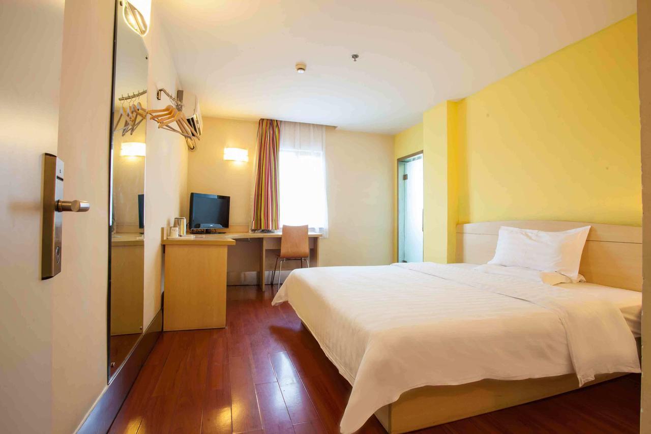7Days Inn Ezhou Wuchang Avenue Dongjiang International Exterior photo
