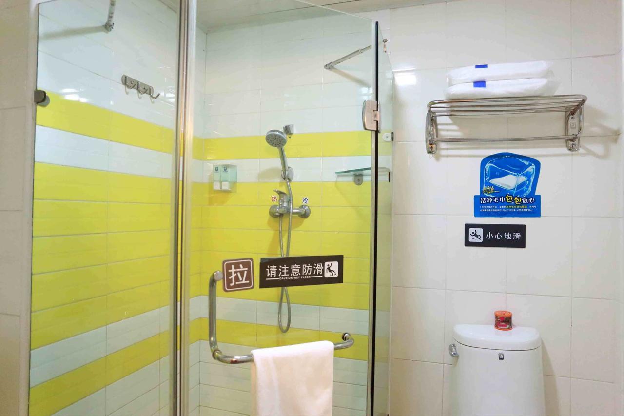 7Days Inn Ezhou Wuchang Avenue Dongjiang International Exterior photo